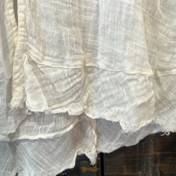 Free People Greta Gauze Top M Ivory Button Front Bell Sleeves Lightweight Sheer - Picture 6 of 15